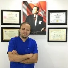 Dr. Dt. Mustafa Yasin Yeter — Eskişehir. Portre fotoğrafı.
