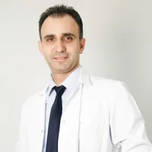 Op. Dr. Serkan Kılınç — Göz Hastalıkları, Mersin. Portre fotoğrafı.