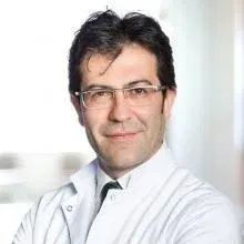 Doç. Dr. Murat Bozkurt — Kadın Hastalıkları Ve Doğum, Pendik, İstanbul. Portre fotoğrafı.