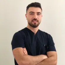 Fzt. Utku Kaya — Fizyoterapi Ve Rehabilitasyon, İstanbul. Portre fotoğrafı.
