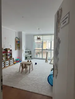 Dkt. İlayda Gültan profilinde yer alan galeri fotoğrafı.