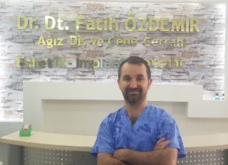 Dr. Dt. Fatih Özdemir profilinde yer alan galeri fotoğrafı.