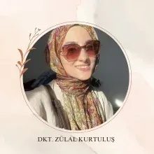 Dkt. Zülal Kurtuluş — Dil ve Konuşma Terapisi, Kocaeli. Portre fotoğrafı.