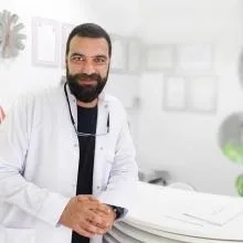 Dr. Devrim Gürsoy — Çankaya, Ankara. Portre fotoğrafı.