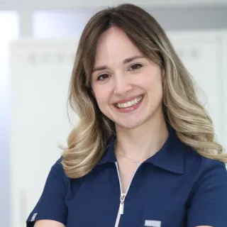 Dr. Dt. İpek Gizem Bekiroğlu profilinde yer alan galeri fotoğrafı.