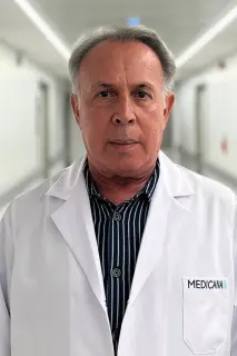 Uzm. Dr. Bülent Toy profilinde yer alan galeri fotoğrafı.