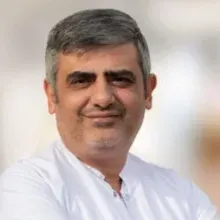 Uzm. Dr. Serkan Bozan — Kulak Burun Boğaz, Bayrampaşa, İstanbul. Portre fotoğrafı.