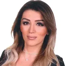 Uzm. Psk. Burcu Dağlı Altınkaya — Psikoloji, İstanbul. Portre fotoğrafı.