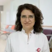 Uzm. Dr. Günay Ateş Evren — Avcılar, İstanbul. Portre fotoğrafı.