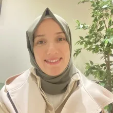 Psk. Ayşe Betül Nuroğlu Çırpan. Portre fotoğrafı.