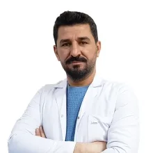 Uzm. Dr. Mehmet Çalış — Nöroloji, Pendik, İstanbul. Portre fotoğrafı.