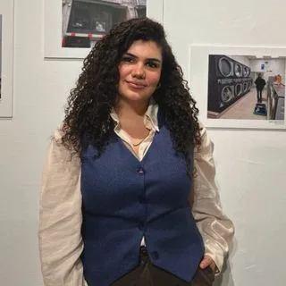 Kl. Psk. Şinda Barış — Psikoloji, İstanbul. Portre fotoğrafı.