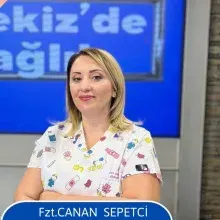 Fzt. Canan Sepetçi — Fizyoterapi Ve Rehabilitasyon. Portre fotoğrafı.