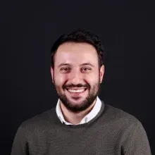 Dr. Öğr. Üyesi Taha Yaşar Manav — Kahramanmaraş. Portre fotoğrafı.