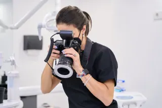 Dr. Dt. Gonca Yılmaz profilinde yer alan galeri fotoğrafı.