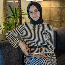 Dyt. Nurevşan Gökyar — Diyetisyen. Portre fotoğrafı.