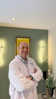 Op. Dr. İlker Zan profilinde yer alan galeri fotoğrafı.