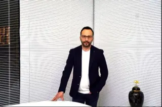 Op. Dr. Hakan Bayri profilinde yer alan galeri fotoğrafı.