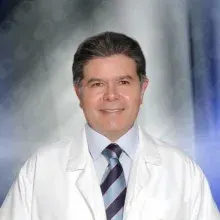 Prof. Dr. Yüksel Gümürdülü — Adana. Portre fotoğrafı.