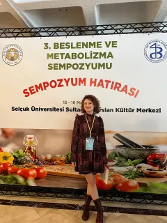 Dyt. Nisa Erdoğan profilinde yer alan galeri fotoğrafı.