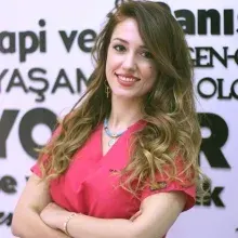 Fzt. Remziye Bulut Coşkan — Fizyoterapi Ve Rehabilitasyon, Kocaeli. Portre fotoğrafı.