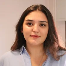 Psk. Betül Yücel Bayındır — Psikoloji, İstanbul. Portre fotoğrafı.