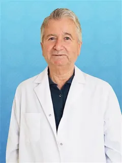 Uzm. Dr. Turgut Özaydın profilinde yer alan galeri fotoğrafı.
