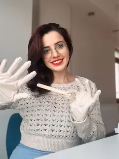 Dkt. Yağmur Uslu profilinde yer alan galeri fotoğrafı.