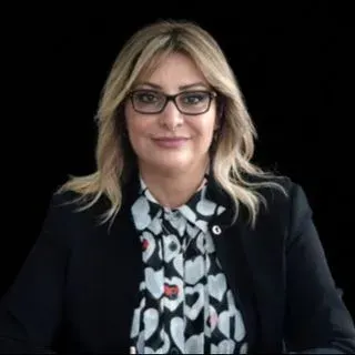 Prof. Dr. Özlem Moraloğlu Tekin — Kadın Hastalıkları Ve Doğum, Çankaya, Ankara. Portre fotoğrafı.