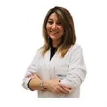 Uzm. Dr. Ayça Yağanoğlu — Tıbbi Biyokimya, Antalya. Portre fotoğrafı.