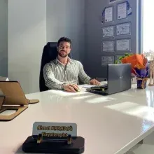 Fzt. Ahmet Karadağ — Fizyoterapi Ve Rehabilitasyon, İstanbul. Portre fotoğrafı.