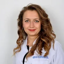 Uzm. Dr. Melek Ramoğlu — Şehitkamil, Gaziantep. Portre fotoğrafı.