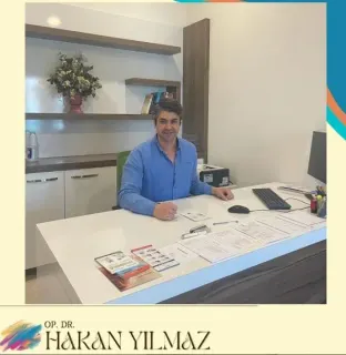 Op. Dr. Hakan Yılmaz profilinde yer alan galeri fotoğrafı.