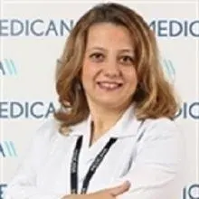 Op. Dr. Elif Ceylan Uyanık — Kalp Ve Damar Cerrahisi, Nilüfer, Bursa. Portre fotoğrafı.