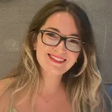 Kl. Psk. Merve Nisa Yılmaz — Psikolojik Danışma ve Rehberlik. Portre fotoğrafı.