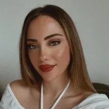Psk. Selin Karasu — Psikoloji. Portre fotoğrafı.