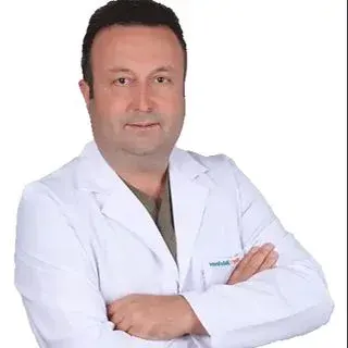 Op. Dr. Metin Müjdeci — Göz Hastalıkları, Nilüfer, Bursa. Portre fotoğrafı.