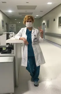 Doç. Dr. Naz Berfu Akbaş profilinde yer alan galeri fotoğrafı.
