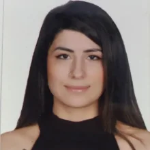 Psk. Özge Irmak Çanacık — Psikoloji, İstanbul. Portre fotoğrafı.