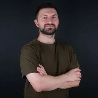 Dt. Özkan Aydoğan — Diş Hekimi, Esenyurt, İstanbul. Portre fotoğrafı.