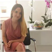 Psk. Ebru Öztürk — Psikoloji, Ankara. Portre fotoğrafı.