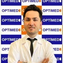 Uzm. Dr. Enes Aral — İç Hastalıkları, Tekirdağ. Portre fotoğrafı.