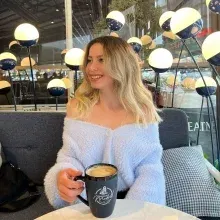 Psk. Ebru Taşdemir — Psikoloji, Ankara. Portre fotoğrafı.
