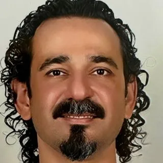 Prof. Dr. Tolga Topçuoğlu — Ortodonti, Osmaniye. Portre fotoğrafı.