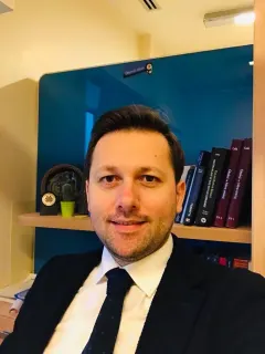 Op. Dr. Şenol Acar profilinde yer alan galeri fotoğrafı.