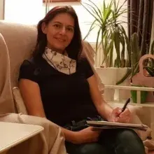 Uzm. Dr. Emel Gürün Derya — Psikiyatri, Ankara. Portre fotoğrafı.