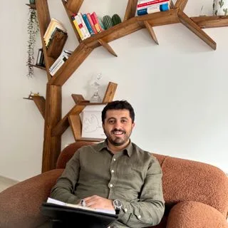 Kl. Psk. Serhat Uludemir — Odunpazarı, Eskişehir. Portre fotoğrafı.