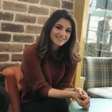 Psk. Dan. Zeynep Kutsal — Psikolojik Danışma ve Rehberlik. Portre fotoğrafı.