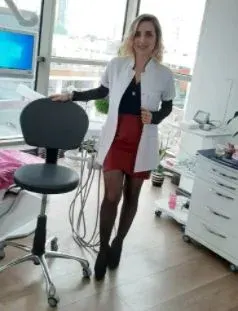 Uzm. Dt. Ela Çabuk profilinde yer alan galeri fotoğrafı.