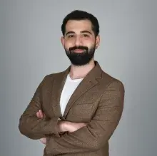 Kl. Psk. Oğuz Çakır — Psikoloji, İstanbul. Portre fotoğrafı.
